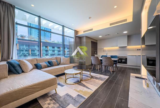 952317 - Property Image 2