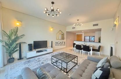 Apartment - 2 Bedrooms - 2 Bathrooms for rent in Amwaj Avenue - Amwaj Islands - Muharraq Governorate