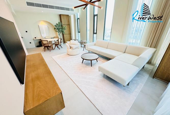 984535 - Property Image 2