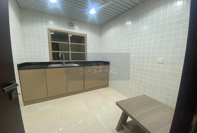 954901 - Property Image 3