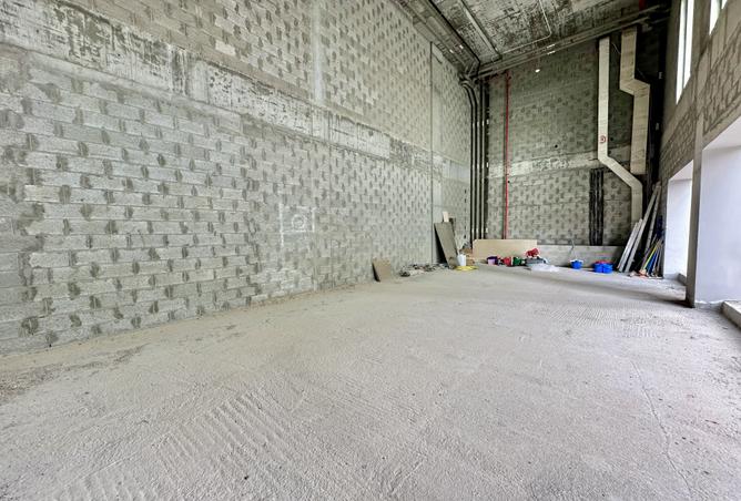 980331 - Property Image 2