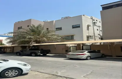 فيلا - 8 غرف نوم - 8 حمامات للبيع في جد علي - المحافظة الوسطى