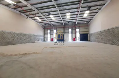 مستودع - استوديو - 1 حمام للايجار في الحد - المحرق