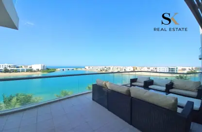 Terrace image for: Penthouse - 6 Bedrooms for rent in Tala Island - Amwaj Islands - Muharraq Governorate, Image 1
