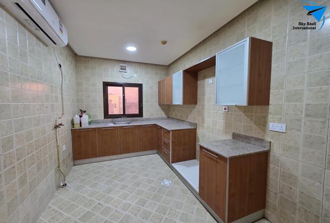 958707 - Property Image 3