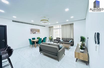 Apartment - 3 Bedrooms - 3 Bathrooms for rent in Al Juffair - Capital Governorate