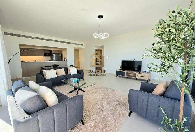 975232 - Property Image 2