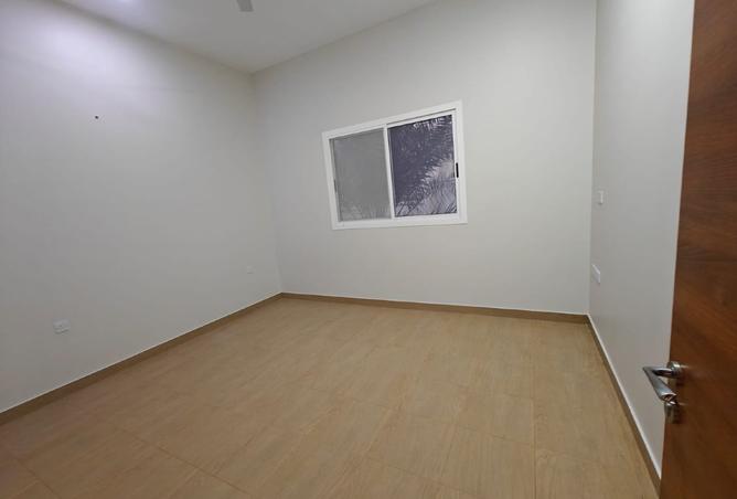 958892 - صورة العقار 3