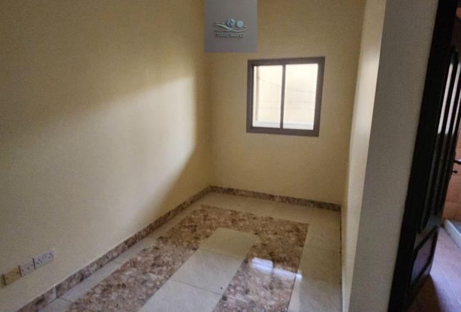 974723 - Property Image 3