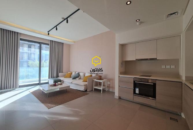 967698 - Property Image 3