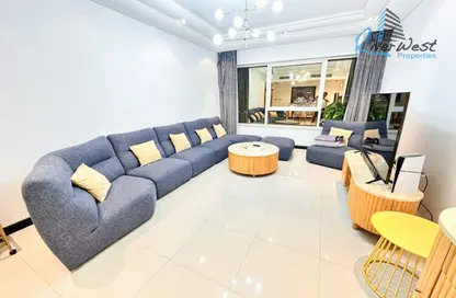 Apartment - 2 Bedrooms - 3 Bathrooms for rent in Abraj Al Lulu - Manama - Capital Governorate