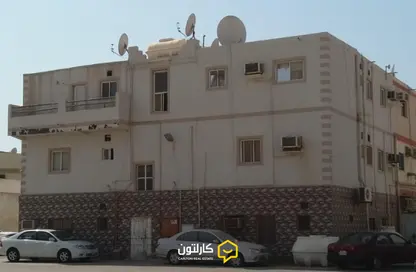 Whole Building - 7+ Bedrooms - 7+ Bathrooms for sale in Al Markh - Northern Governorate