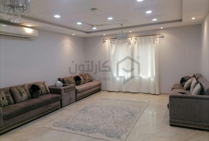 962541 - Property Image 3