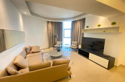 Apartment - 2 Bedrooms - 3 Bathrooms for rent in Al Juffair - Capital Governorate