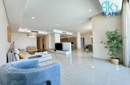 Apartment - 2 Bedrooms - 4 Bathrooms for rent in Amwaj Avenue - Amwaj Islands - Muharraq Governorate