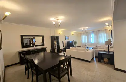 Apartment - 2 Bedrooms - 2 Bathrooms for rent in Busaiteen - Muharraq Governorate