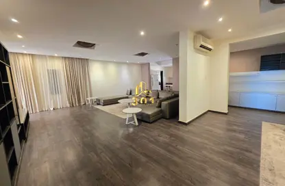 شقة - 4 غرف نوم - 3 حمامات للايجار في سار - المحافظة الشمالية