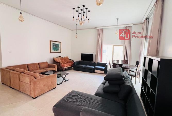 985969 - Property Image 3