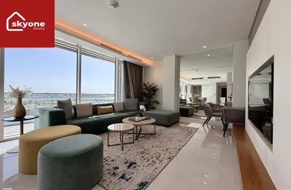 Apartment - 3 Bedrooms - 4 Bathrooms for rent in Canal View - Dilmunia Island - Muharraq Governorate