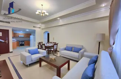 Apartment - 2 Bedrooms - 2 Bathrooms for rent in Al Juffair - Capital Governorate