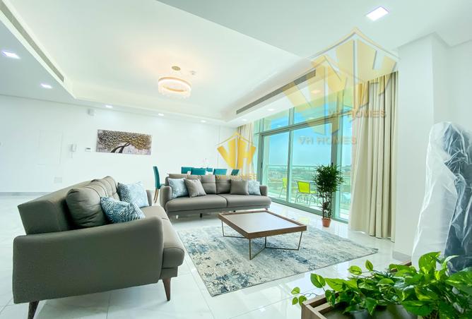 963899 - Property Main Image