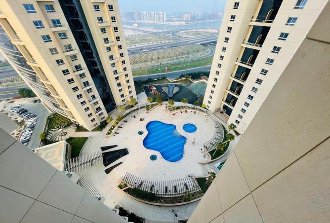 985815 - Property Main Image