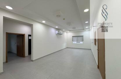 Apartment - 3 Bedrooms - 2 Bathrooms for rent in Saar - Northern Governorate
