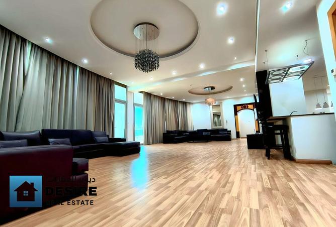 967073 - Property Image 3