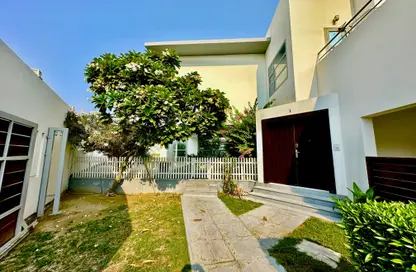Villa - 4 Bedrooms - 5 Bathrooms for rent in Saar - Northern Governorate