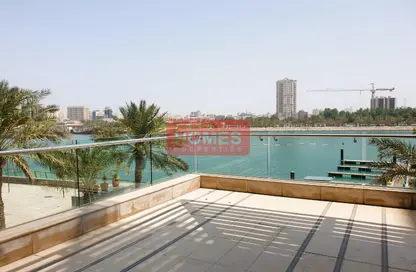 Apartment - 3 Bedrooms - 4 Bathrooms for rent in Reef Island - Capital Governorate