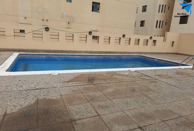 957609 - Property Image 3