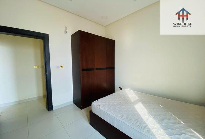 965911 - Property Image 3