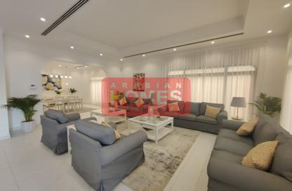 مجمع سكني - 4 غرف نوم - 5 حمامات للايجار في سار - المحافظة الشمالية