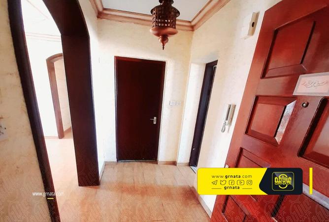 737899 - Property Image 3