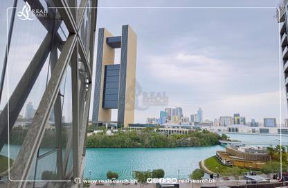 Apartment - 2 Bedrooms - 3 Bathrooms for rent in Bahrain Bay - Capital Governorate