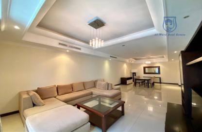 Apartment - 3 Bedrooms - 3 Bathrooms for rent in Al Juffair - Capital Governorate