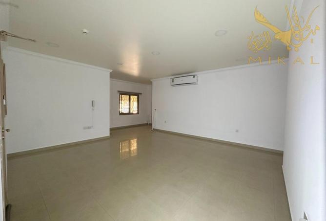 953504 - صورة العقار 2