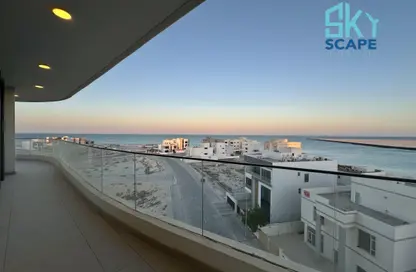 Apartment - 4 Bedrooms - 5 Bathrooms for sale in Breeze of Dilmunia - Dilmunia Island - Muharraq Governorate