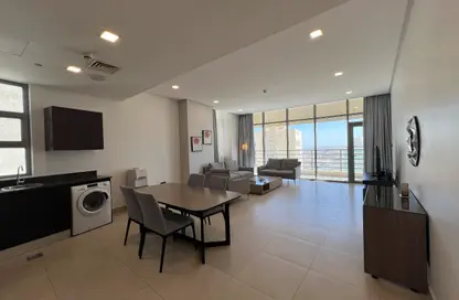 Apartment - 2 Bedrooms - 3 Bathrooms for rent in Al Juffair - Capital Governorate