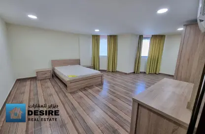 Apartment - 2 Bedrooms - 2 Bathrooms for rent in Al Juffair - Capital Governorate