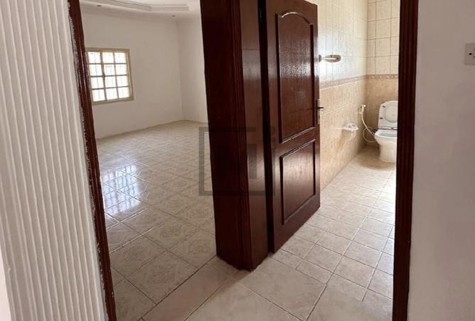 971687 - Property Image 3