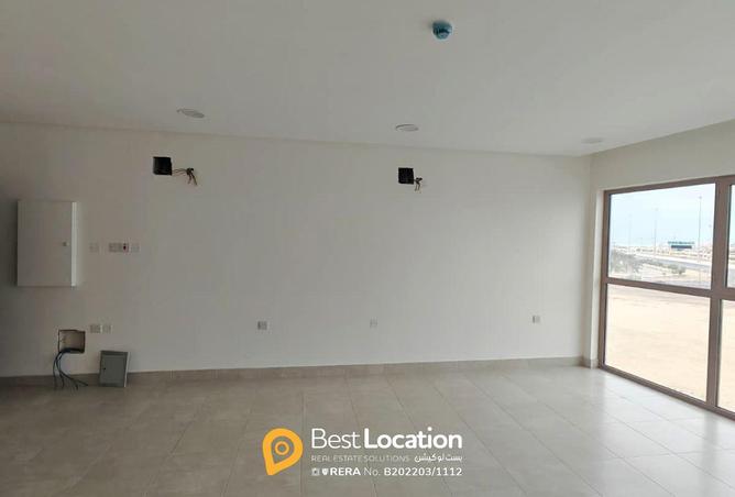 982932 - Property Image 3