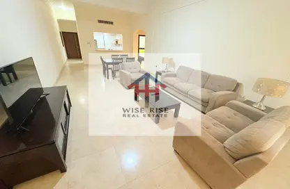 Apartment - 2 Bedrooms - 2 Bathrooms for rent in Al Juffair - Capital Governorate