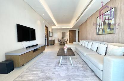 Apartment - 2 Bedrooms - 3 Bathrooms for rent in Al Juffair - Capital Governorate
