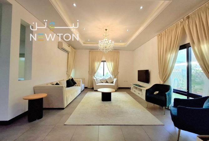 977164 - Property Image 3