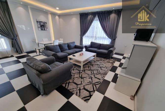 956109 - Property Image 3