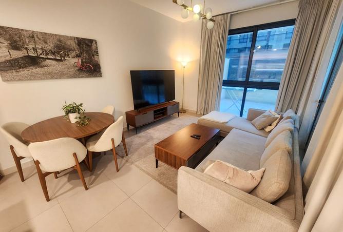 988484 - Property Main Image