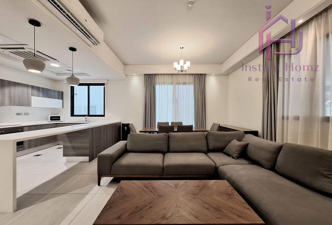 982107 - Property Image 2