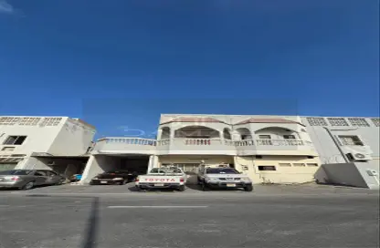 فيلا - 4 غرف نوم - 2 حمامات للبيع في مدينة عيسى - المحافظة الوسطى