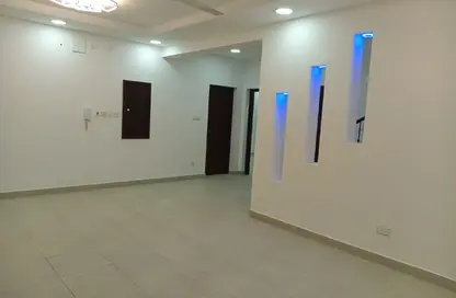 Villa - 4 Bedrooms - 4 Bathrooms for sale in Hamala - Northern Governorate